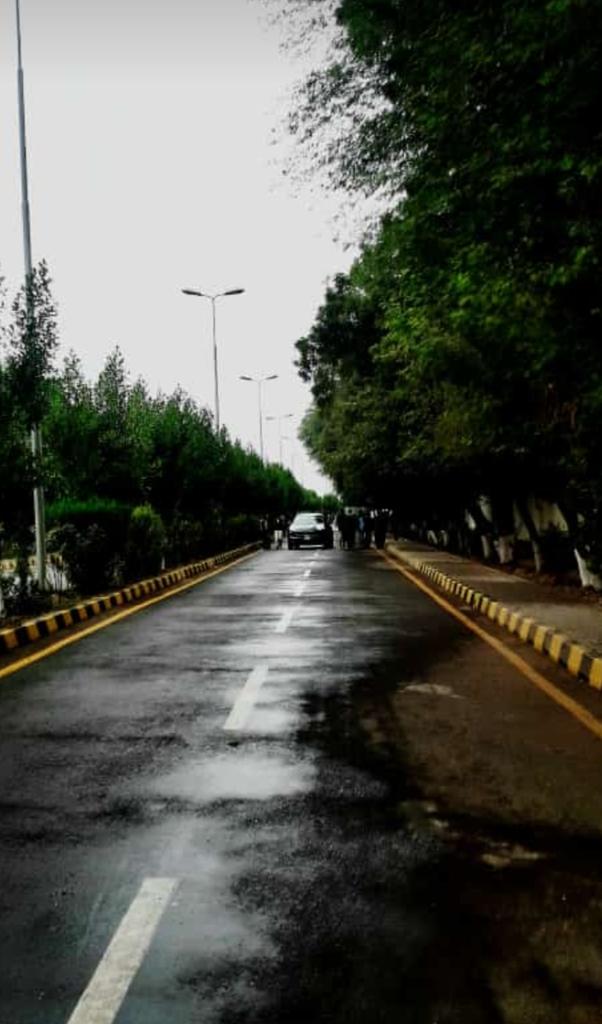 Oye_hero30's tweet image. #univibes