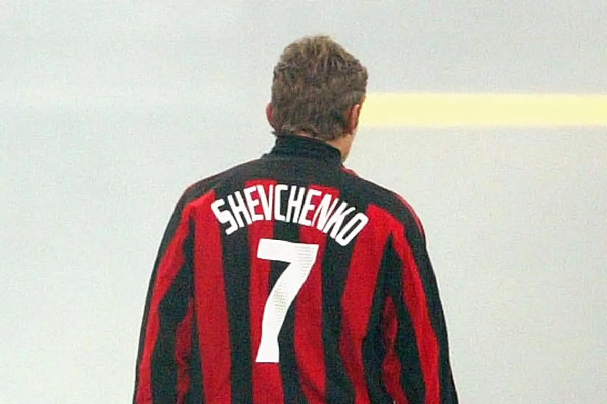 Classic Football Shirts tweet media