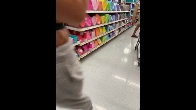 If you really love me, you'll watch my new PornhubModels video: https://t.co/9RIZWg2gad https://t.co