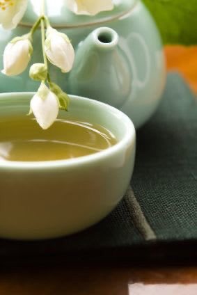 TeaFromTheManor's tweet photo. We have a selection of fine green teas that are really quite special.  Come over and see us at https://t.co/H7x6SWzTse and browse our fantastic range of looseleaf and silk teabag blends.
#passionateabouttea #GreenTea #ChunMee #DragonWell #Sencha #Matcha #WellnessBlends https://t.co/IAoKV5ZlqH