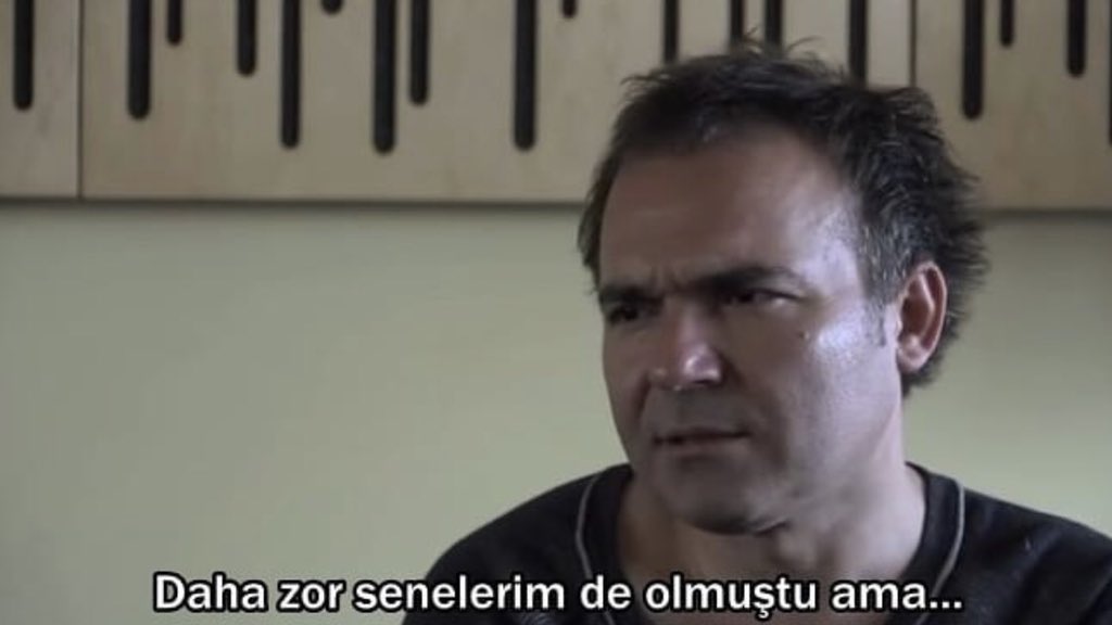 CryptoWolfManTR's tweet photo. “Daha zor senelerim de olmuştu ama hiç bu kadar yıprandığım, yaşama sevincimi kaybettiğim bir yıl olmamıştı.” (Engin Günaydın) https://t.co/mFTB1rDkSb