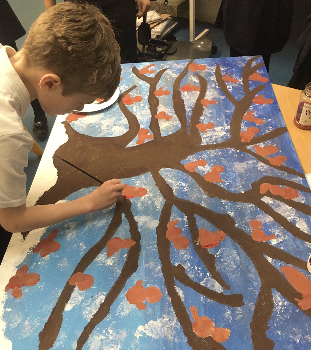 SpringCottagePS's tweet photo. 4G are delighted to be a part of the Beverley Minster Giant Advent Calendar project.  Their board depicting red robins will be displayed outside the Minister this December &amp; the children cannot wait to share it with everyone!  #springcottageart #springcottage4G @Bev_Minster https://t.co/qAfj9vIHIT