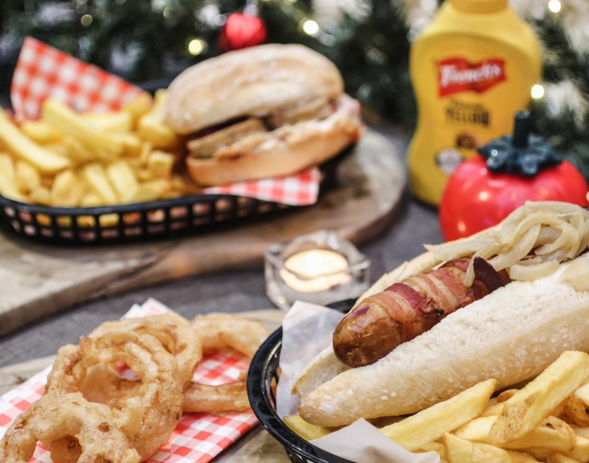 axeandcompasses's tweet photo. Our Winter Warmer Hot Ciabattas &amp; Home Baked Baguettes are perfect to enjoy in our outdoor heated marquee https://t.co/TQrO09oAXo