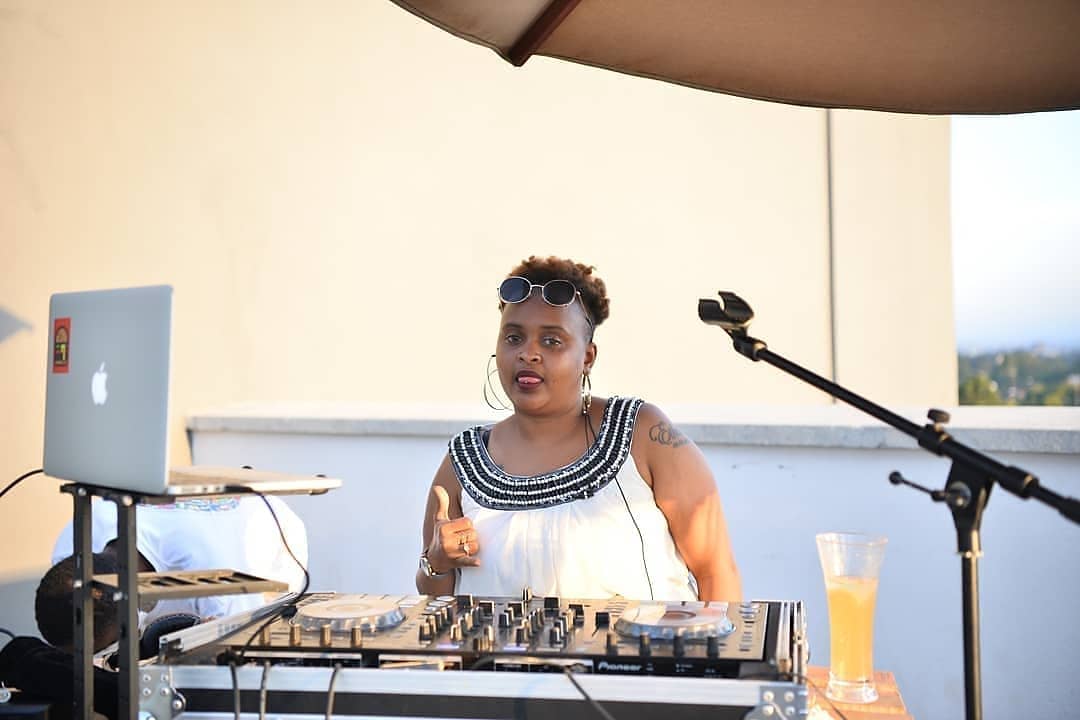 Versatilepics's tweet photo. No event is ever alive without entertainment and we would like to thank East Africa DJs for bringing the house down yesterday with their great choice of music..

@djtatomayne
 
#JoinCreativeBusinessCommunity
#VersatileAfricaFestival
#TradeMarkHotel
#CreativeEconomyAfrica https://t.co/DUggP55x99
