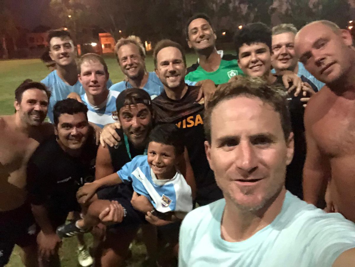JOAQL's tweet photo. @RPSbrana @mazpiroz En el @CEN_Oficial estamos con touch rugby desde Marzo 2019....un Gran Exito!!! https://t.co/SdYnUzVJMx