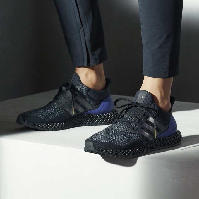 SOLELINKS's tweet photo. Ad: adidas Ultra4D 'Black Carbon' back in all sizes via adidas US => https://t.co/kfQCvPN3Hs https://t.co/66rgkB3WfI
