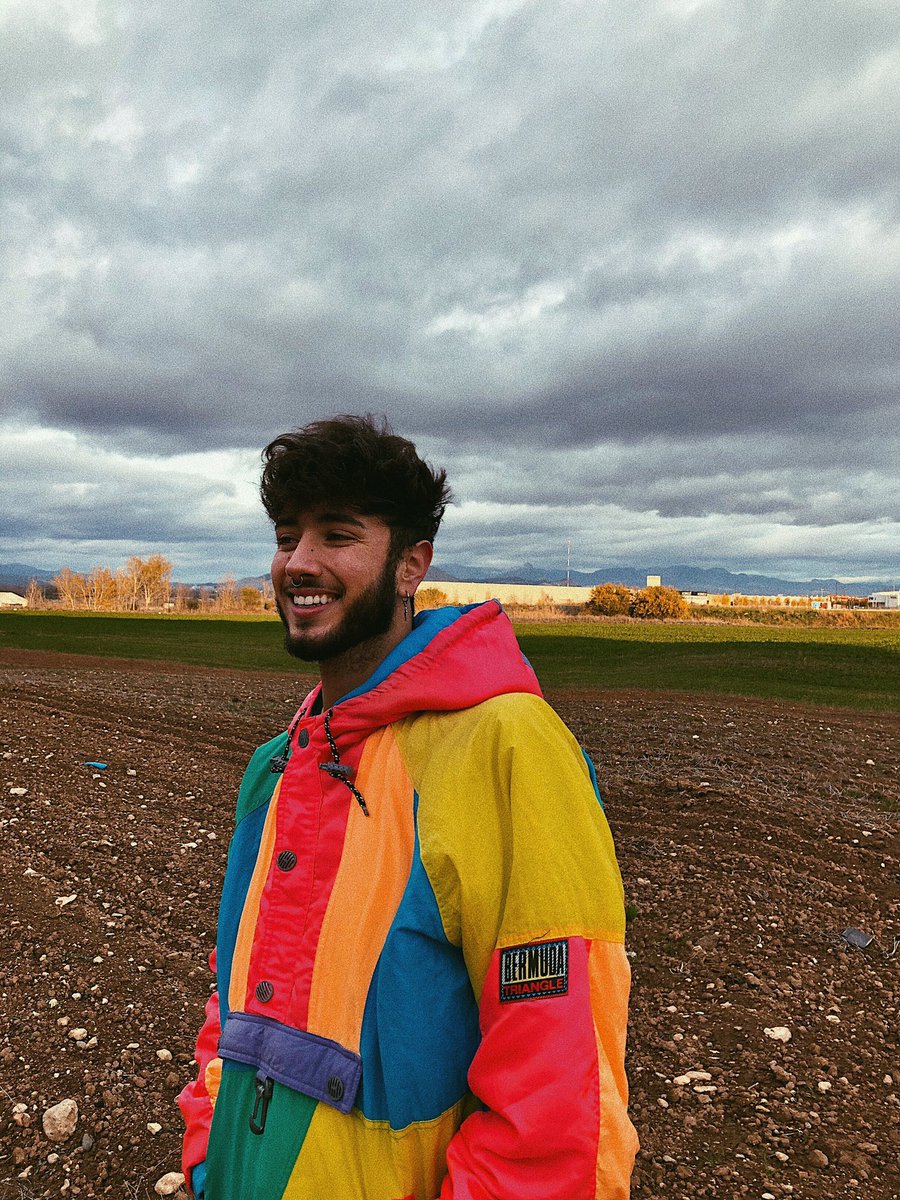 dandsayy's tweet photo. ❤️💛💚💜 https://t.co/RRRfZeX5ga
