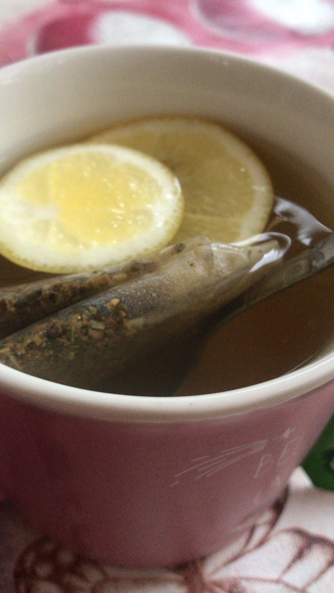 Bi gün yine Mümineaaanımlarla ıhlamurun dibine vuruyoruz... #pandemi