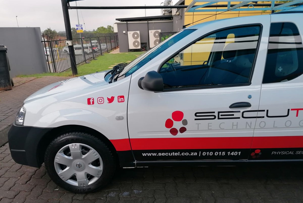 Secuteltech's tweet image. Secutel&apos;s technicians have the cleanest Nissan NP200 bakkies in town! 
Thank you Sasol Mozart car wash for the excellent service. 
#NP200 #secuteltechnologies #sparklingclean #SasolMozart  #Proud #carwash