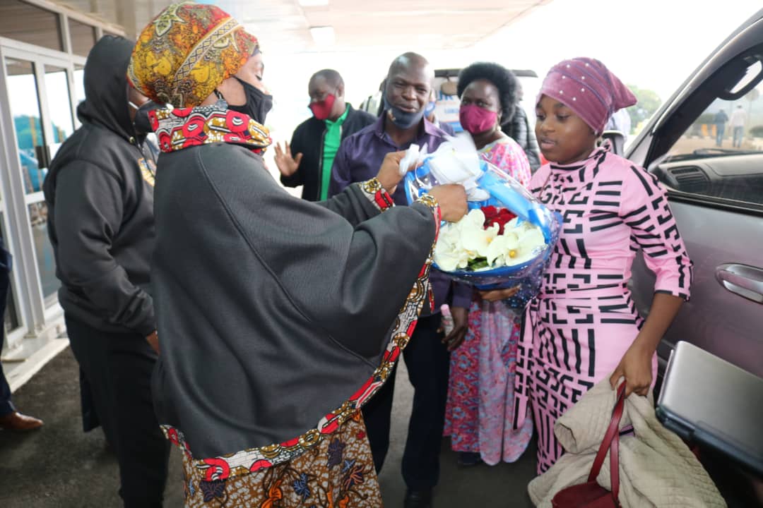 UgandaElects's tweet photo. Lord Mayor @EriasLukwago is back from Nairobi, safe and sound! #UgandaElects2021 https://t.co/tsVQX4JQio