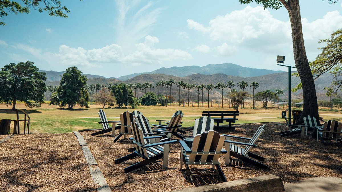¡Los azules del cielo y el verde de los chaguaramos te esperan para vivir una experiencia transformadora!
