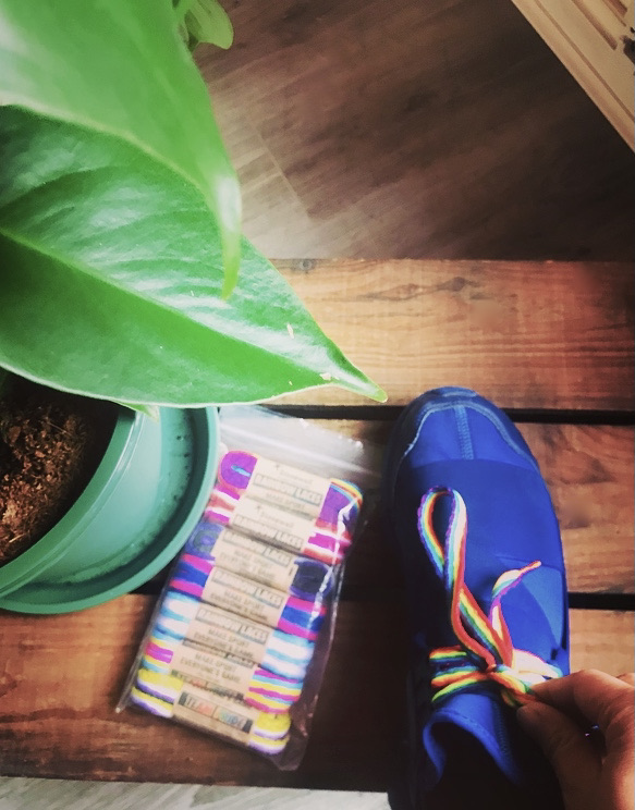 As a <a href="/stonewalluk/">Stonewall</a> #sports champion ambassador I raise my voice during #RainbowLaces to make #sports welcoming for everyone. Make sure U lace up to support #LGBTQ #athletes like me stonewall.org.uk/our-work/campa…

#RainbowLacesCampaign #StonewallUK #OutAthlete #ILoveGaySports #Asian #API