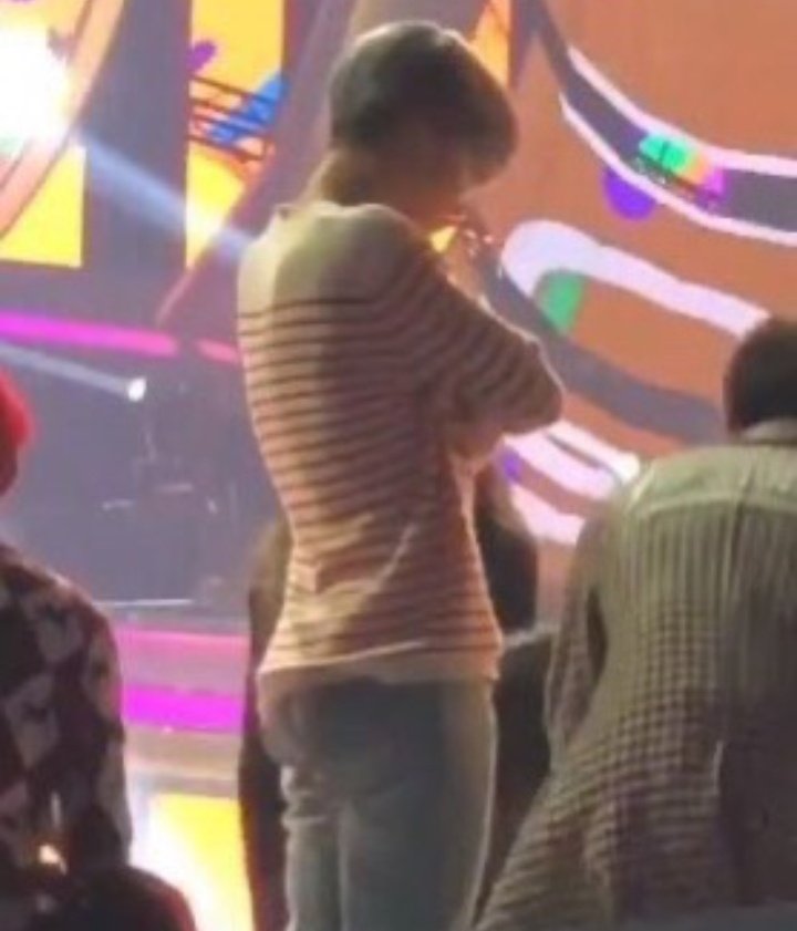 his silhouette and body line.