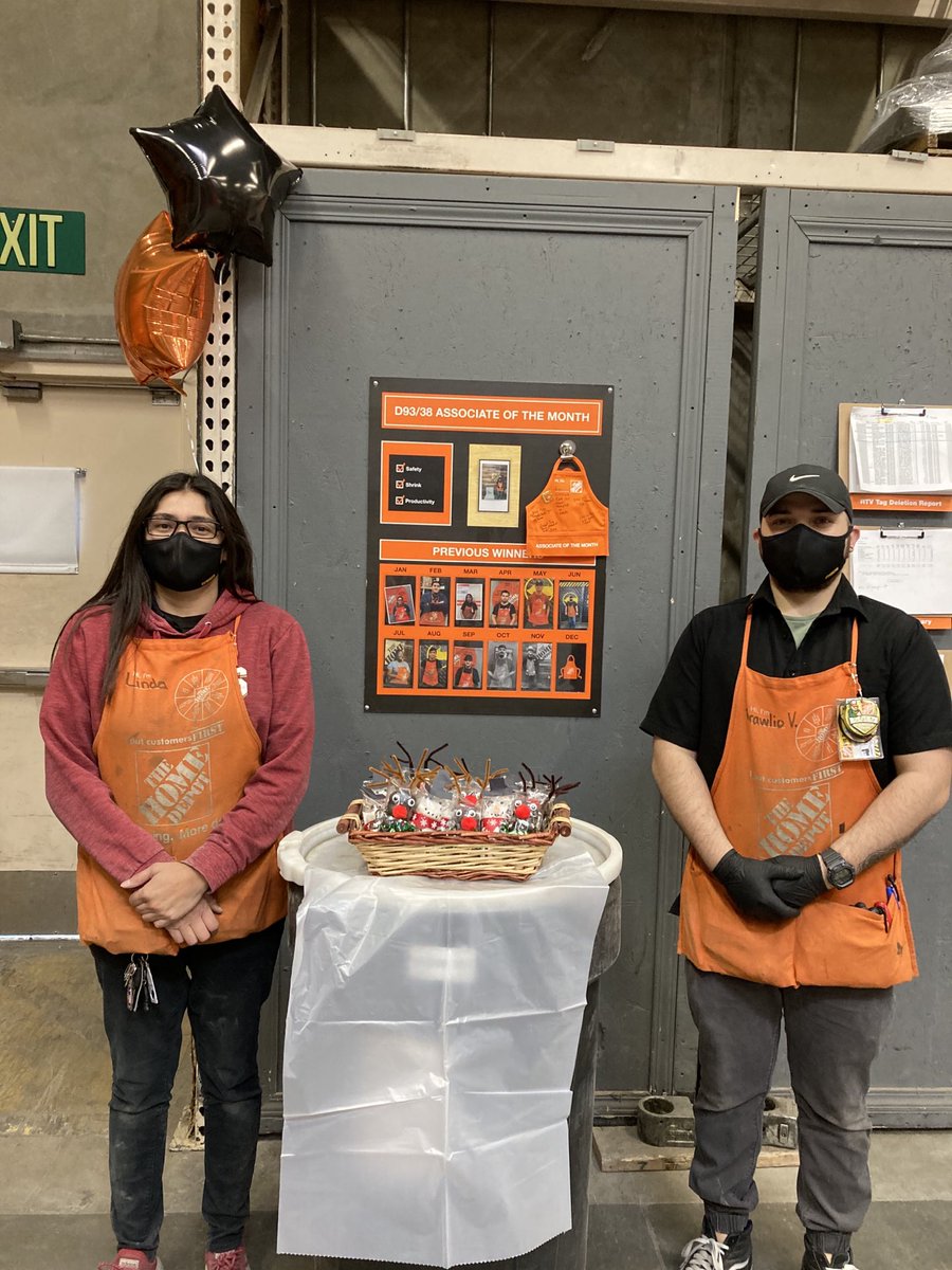 A BIG thank you to our Receiving Team for the awesome job you do!