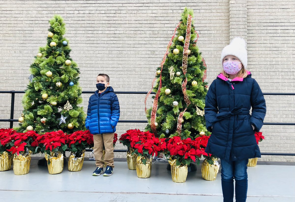 Barrington 220 Fine Arts tweet media