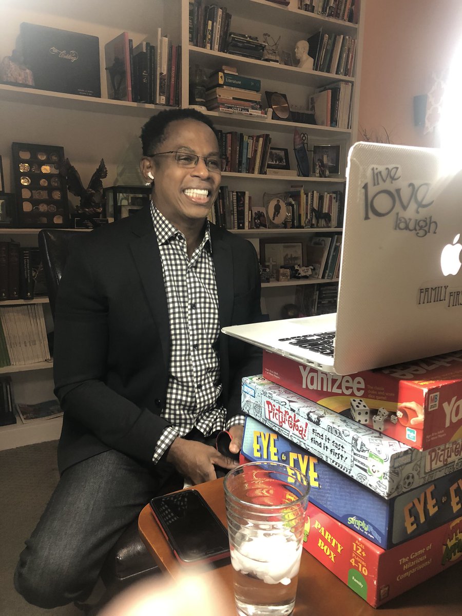 docspeaks's tweet photo. 🙏🏾#Grateful to share #lovelightandinsight re: “When Adult Children Return Home.” Thank you @FOXLA @Michaela @mimibrowntv I became a clinical psychologist to GIVE IT ALL AWAY!!! 💯 #LinkInBio https://t.co/ZUTiF4wFIN