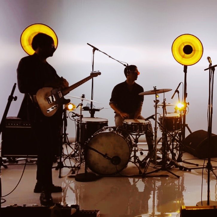 SERPENTBAND's tweet photo. Retrouvez vos Serpenteaux favoris pour une violence groovée dans @basiqueofficiel demain à 20h40 sur @France2tv - puis en bonus pour les insomniaques 3 titres live à 2h40 du matin sur @France4tv 📺
#serpentband #postfunk https://t.co/O8OT9Xi8Ji