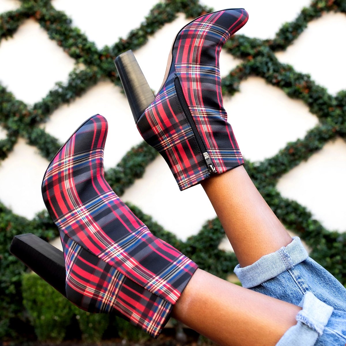 JReneeShoes's tweet photo. https://t.co/CN7NyRNg3X
