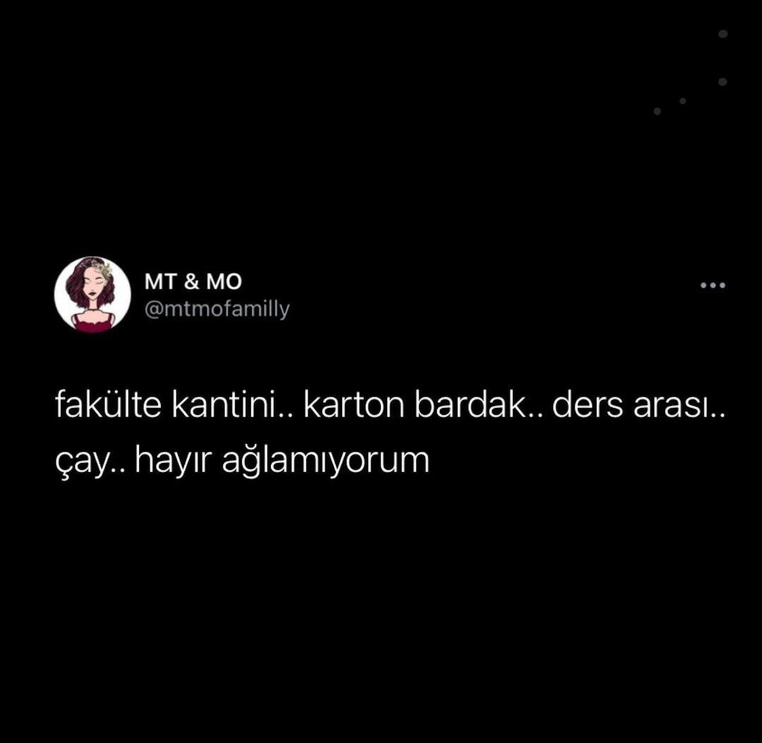 helingndgdu's tweet photo. Gözüme sütlü köpüklü kahve eşliğindeki sigaranın dumanı kaçtı https://t.co/IvdCAsIBFe