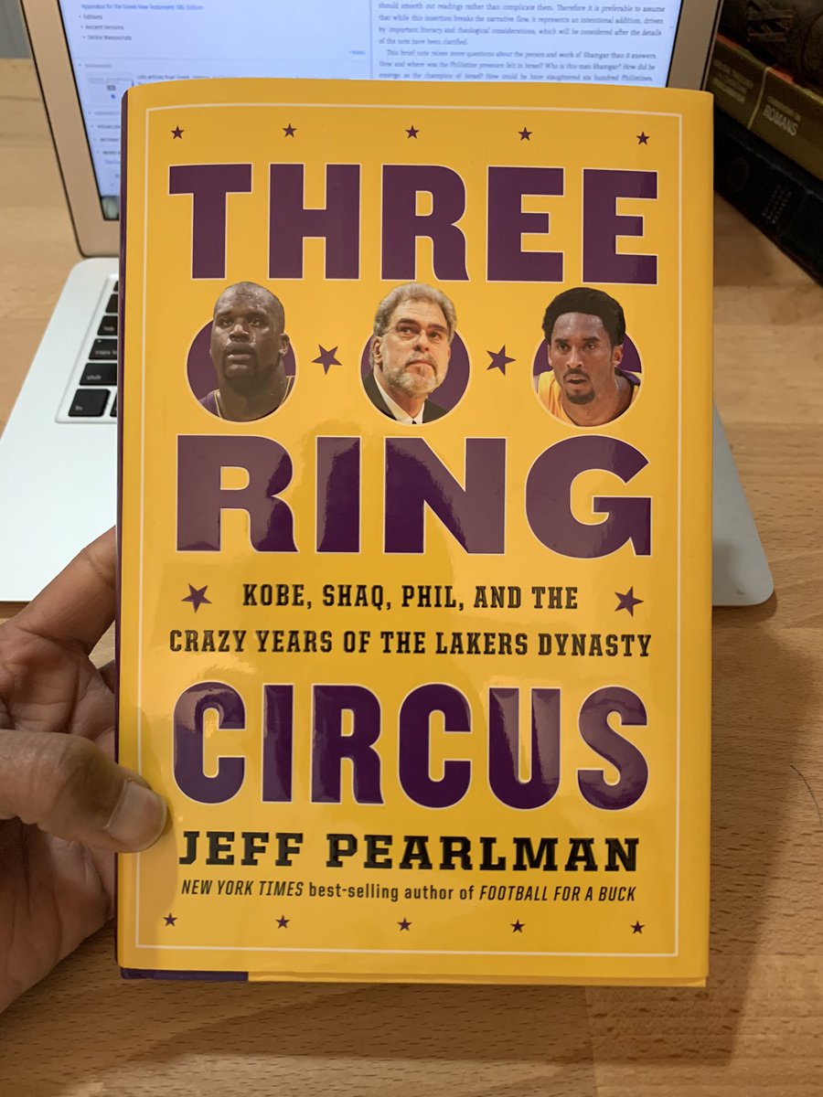 B_Wattz's tweet photo. My goal is to finish this before the new year. Thanks @bcloritts for recommending https://t.co/EX1WjlzZT4