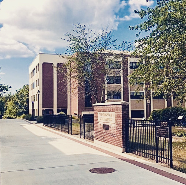 Winter session starts in less than a month! Who else is ready? ❄️☃️⛄️❄️
#TCNJspotlight #TCNJsummer #TCNJtoday #TCNJwinter
#TCNJsummerwinter #TCNJspirit #TCNJtips #TCNJnews
#TCNJlove