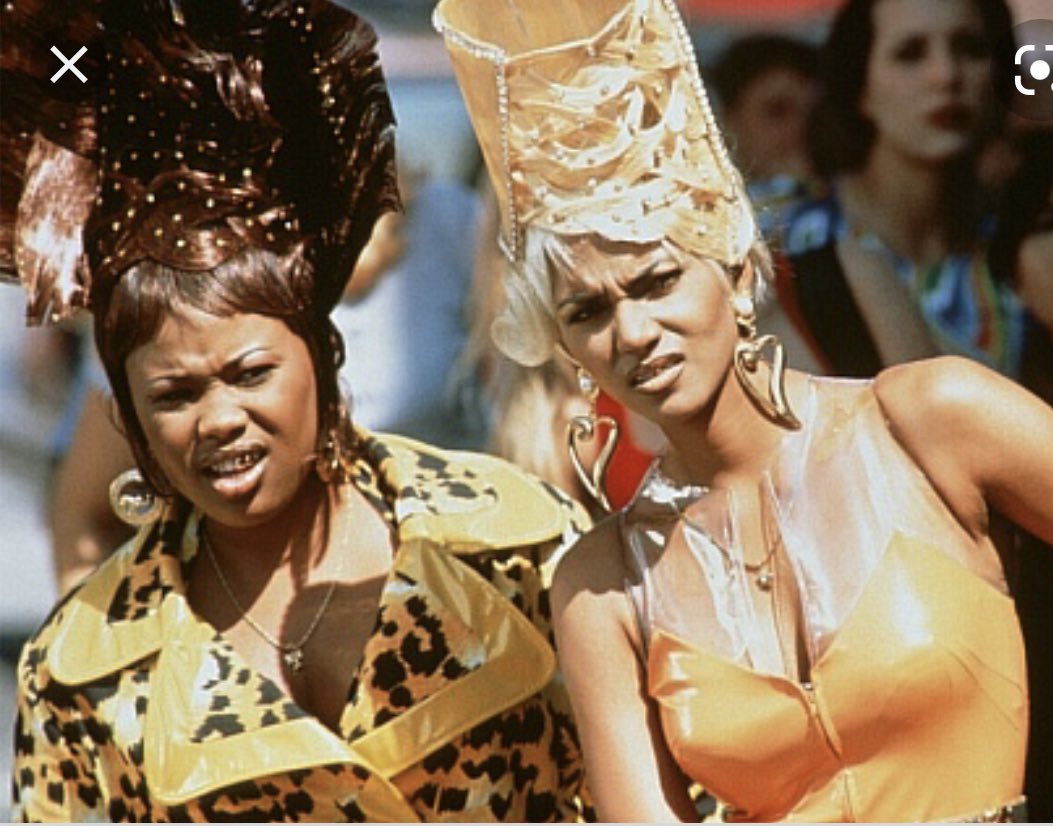 hollyrpeete's tweet image. Just absolutely decimated by this news...
Actress Natalie Desselle, a bright shining star passed away this morning. I got to know her when my mom was managing her. 
She will be so missed...sending out prayers to her children and husband. 
💔🙏🏽😢
Rest In Peace, Sweet Girl🙏🏽