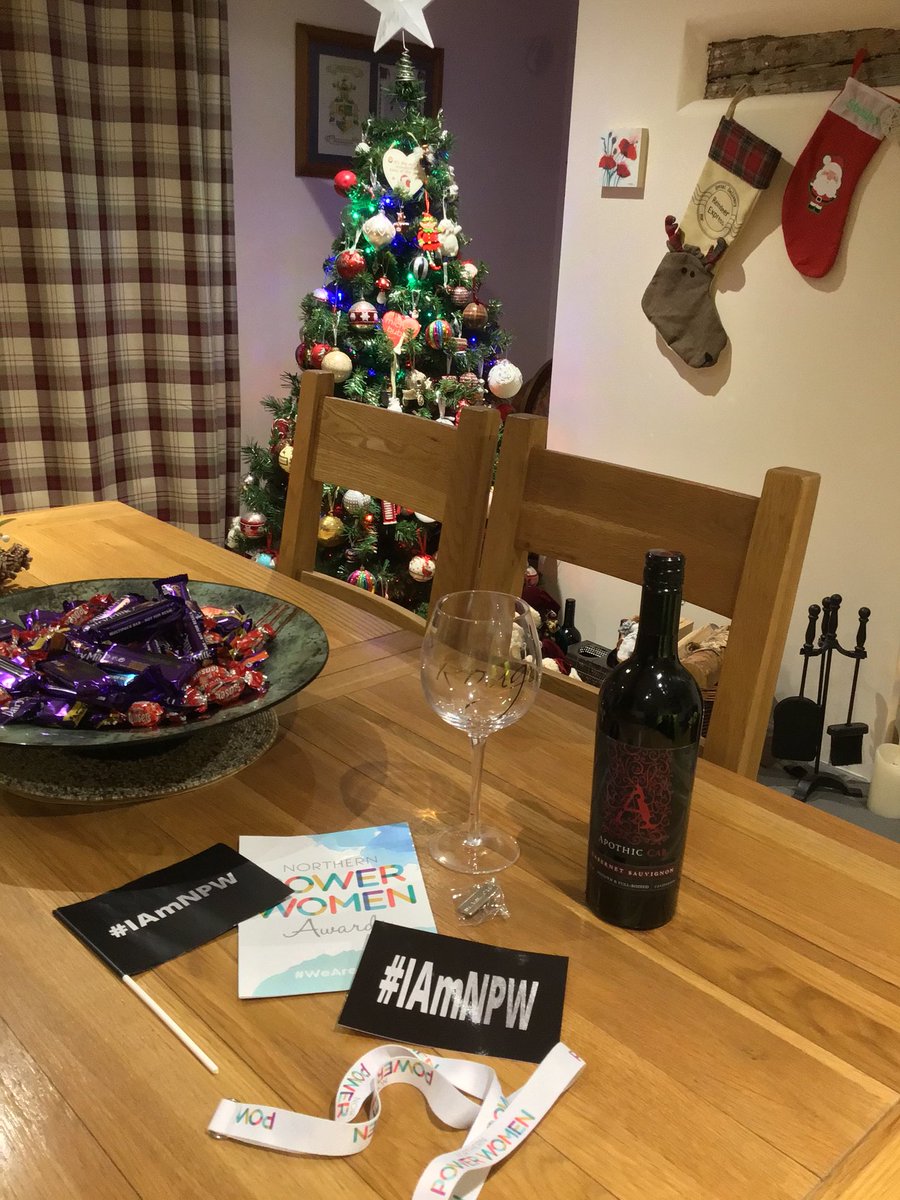Michelle Hargreaves (@tezshell) on Twitter photo #NPWcheers โฆ<a href="/NorthPowerWomen/">northernpowerwomen</a>โฉ โฆ<a href="/SimoneRoche/">Simone Roche MBE</a>โฉ raising a glass and very merry Christmas to everyone who has worked through the last year ๐๐ท๐๐๐ #NPWcheers โฆ<a href="/NorthPowerWomen/">northernpowerwomen</a>โฉ โฆ<a href="/SimoneRoche/">Simone Roche MBE</a>โฉ raising a glass and very merry Christmas to everyone who has worked through the last year ๐๐ท๐๐๐