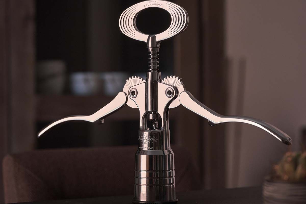 condorcycles's tweet photo. Campagnolo fan? We've got the ultimate collection of gifts for Italian aficionados: https://t.co/0Pk0v8qdeh https://t.co/YfJxFhhv4h