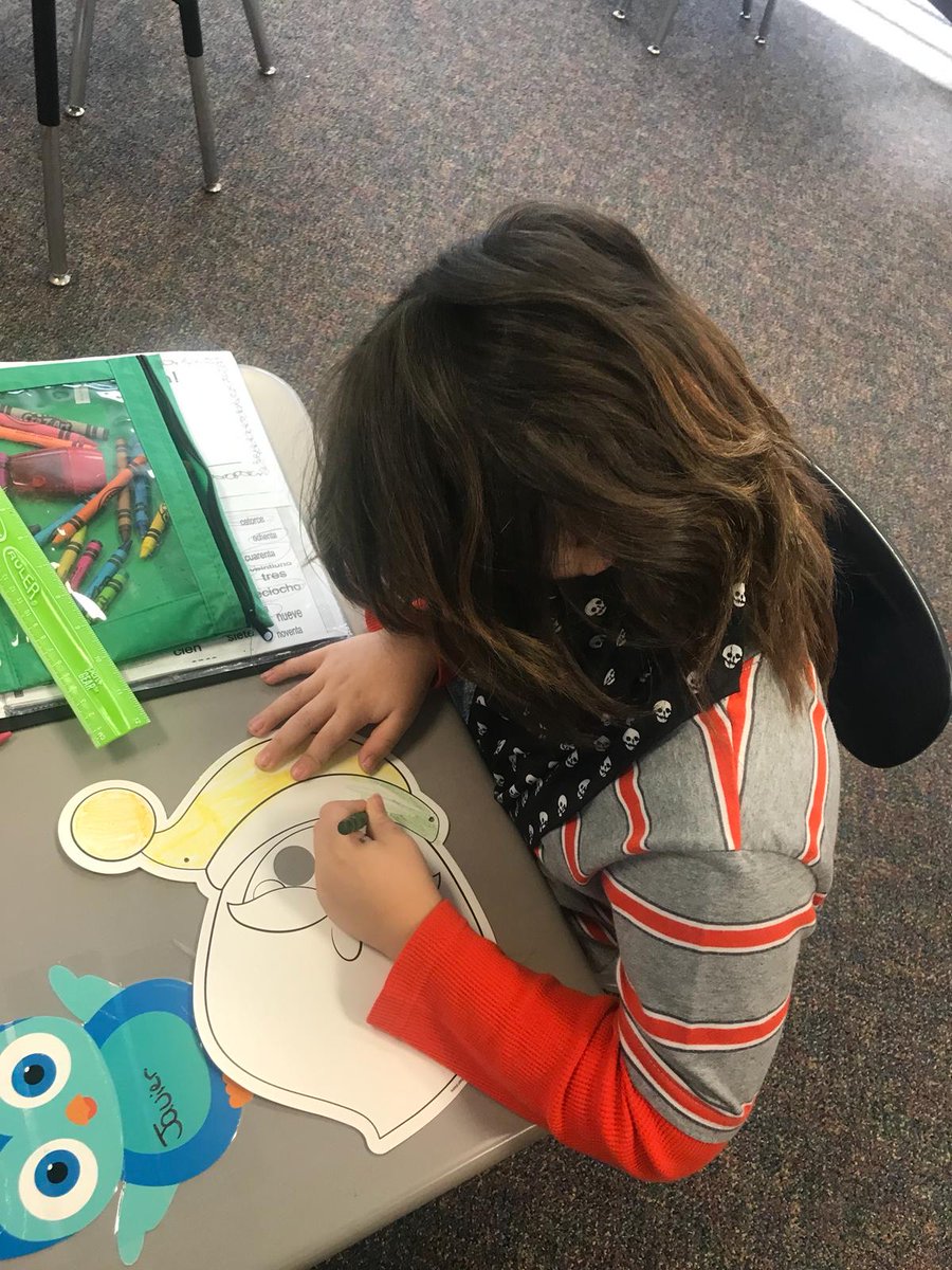 ImmersionNc's tweet photo. First Grade Dual Language building some beautiful #Mascaras de #Navidad ! #FelizNavidad https://t.co/wWkTcf2914