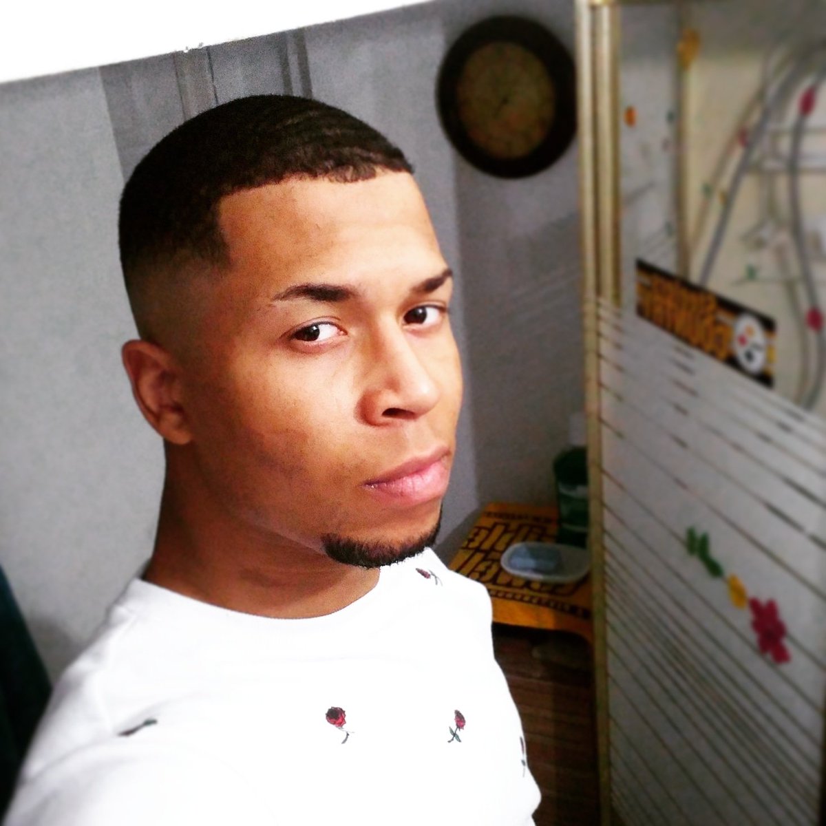 RealChuckBuck's tweet photo. #NewProfilePic https://t.co/JzA8YAN83V