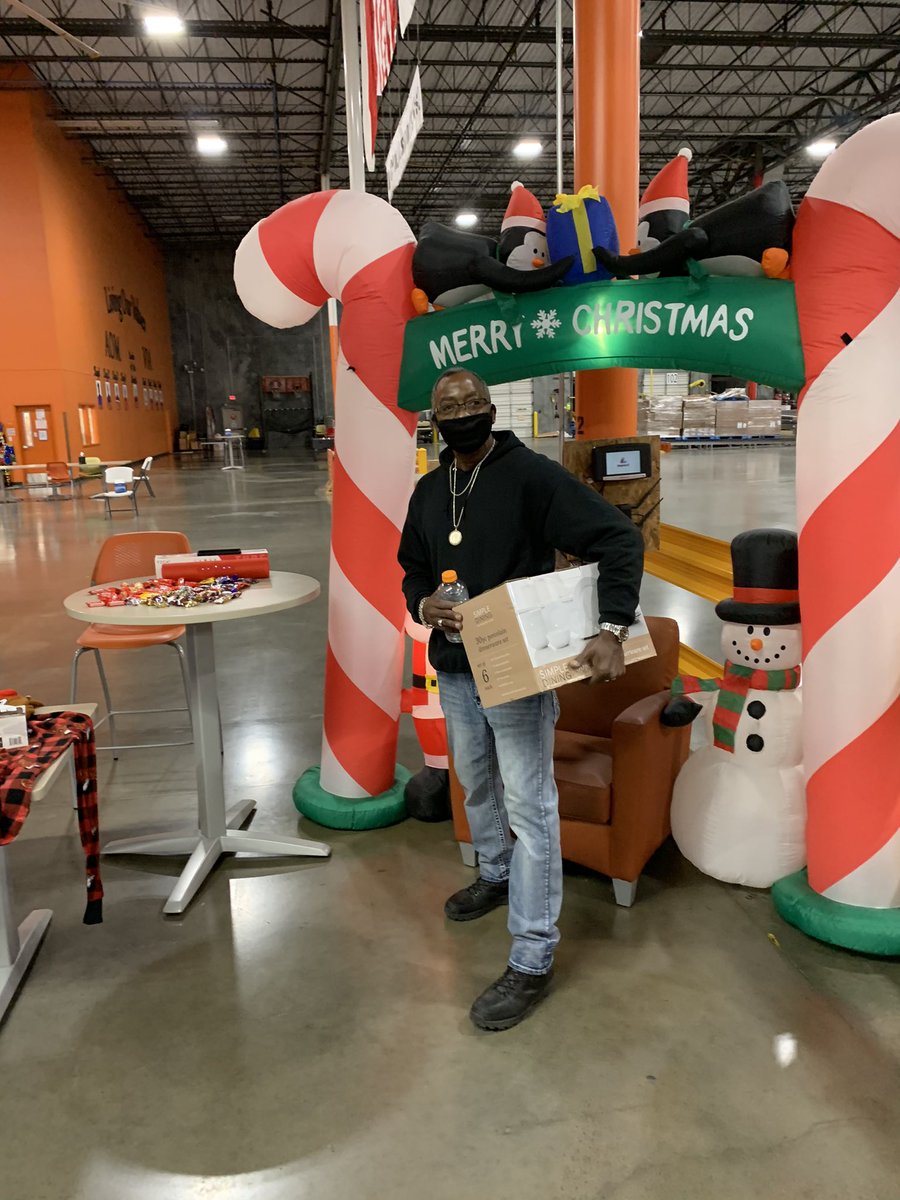 Riley Harrell tweet media