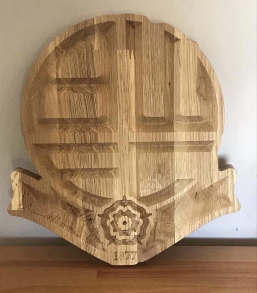 PrintbyName's tweet photo. @Bwfc12341 Could you possibly RT please - Currently taking orders on these wood carved crests 👍

£40 inc p&amp;p - plain
£50 inc p&amp;p - Painted
30cm high / 18 mm thick

Send me a message if interested 👍 https://t.co/wAZJdKTnPw