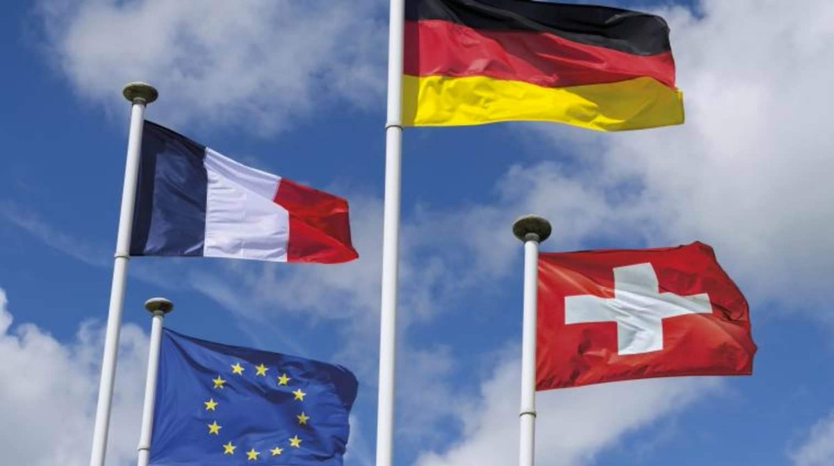 [#TRANSFRONTALIER 🇫🇷🇩🇪🇨🇭] Vous êtes frontalier dans le #RhinSupérieur et vous avez des questions liées au passage des frontières en cette période de crise sanitaire ? Le réseau Infobest.eu est là pour vous et répond à toutes vos questions !
👉 infobest.eu/fr/themes/arti…