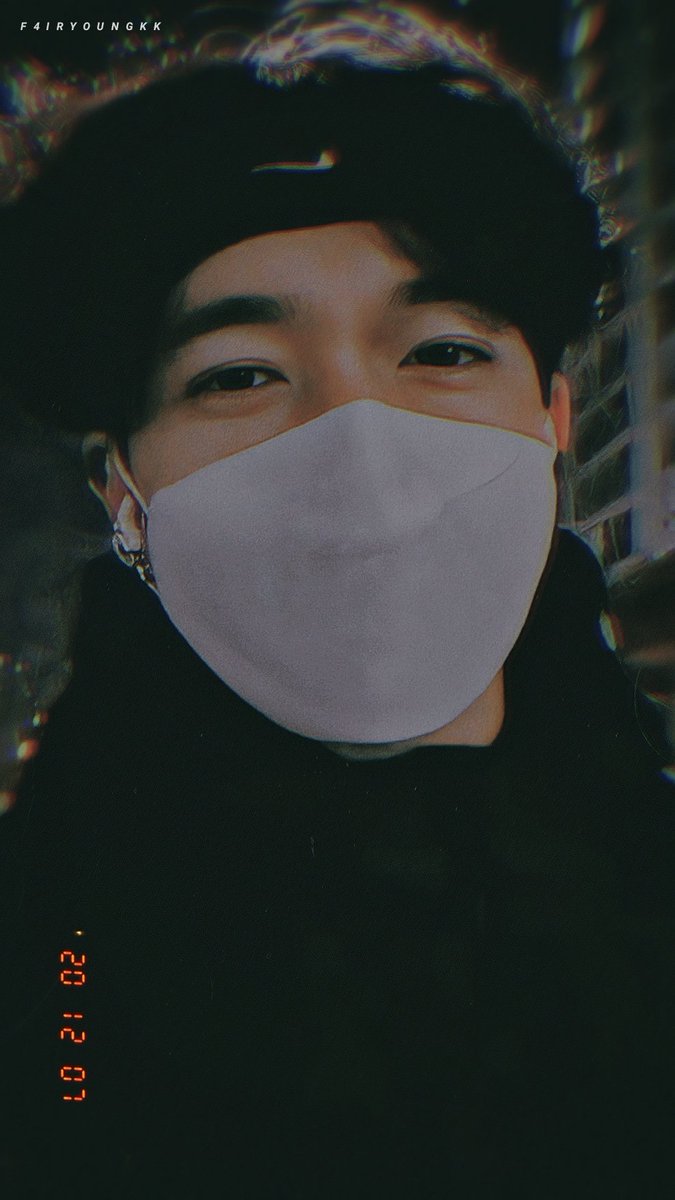 Oh yash maboyfrendzz your's eyes bob please cantik bngt