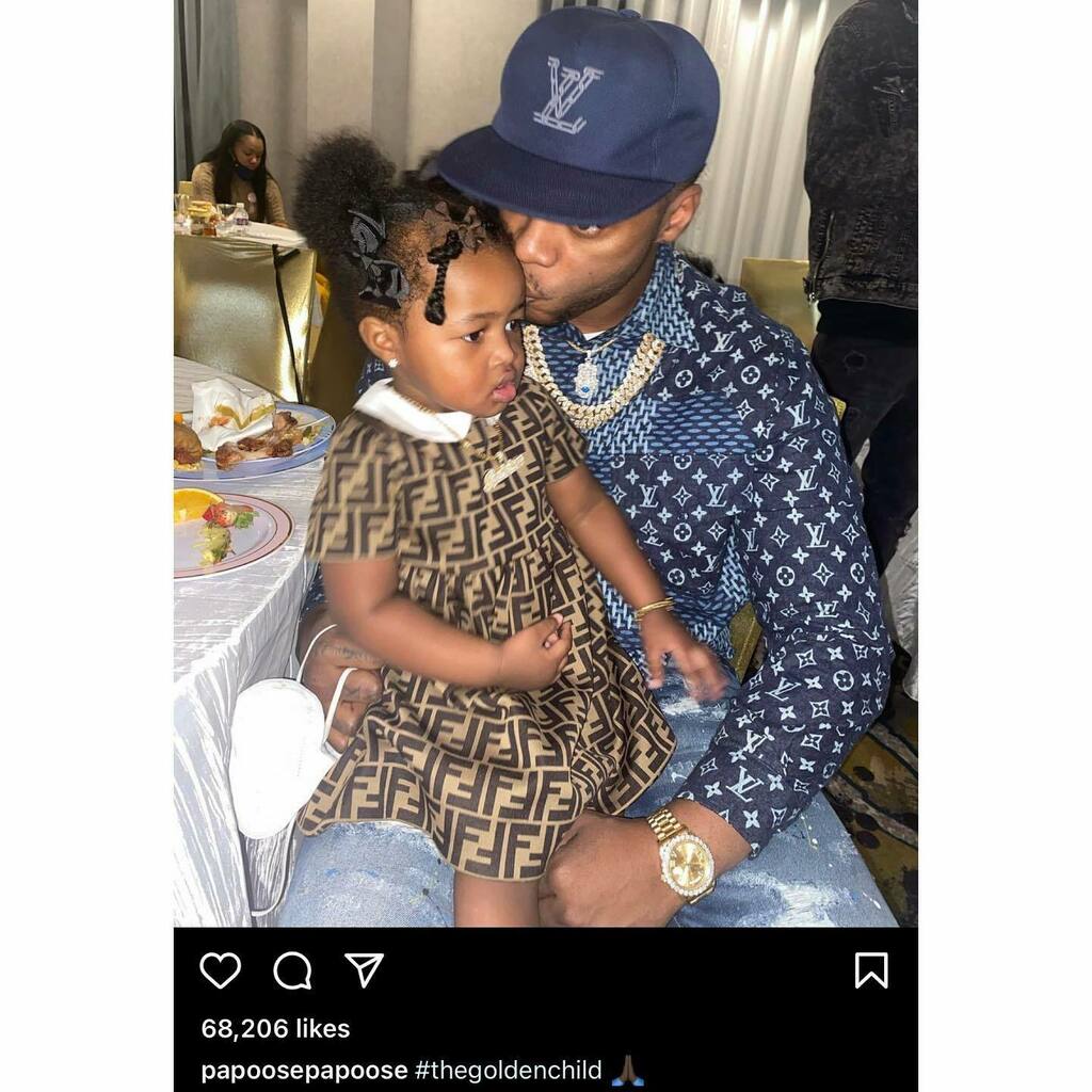 TheYBF's tweet photo. Adorbs. #Papoose #reminiscemackenzie https://t.co/nNciZpCMf8 https://t.co/leuScSbDws