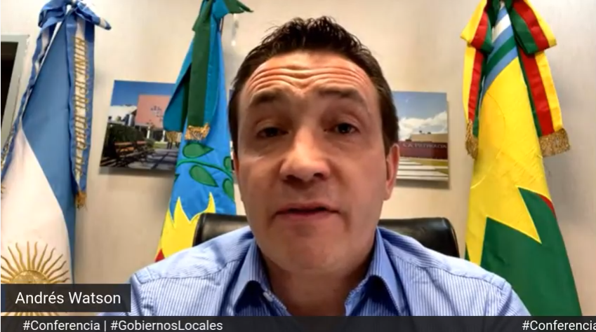 FINDEL_Varela's tweet photo. Volvé a ver el seminario sobre gestión municipal en tiempos de pandemia. Está disponible en nuestro canal de Youtube junto con las transmisiones que realizamos a lo largo del año 👉  https://t.co/KNTbfR5LPr

#GobiernosLocales https://t.co/M3h1TfomRC