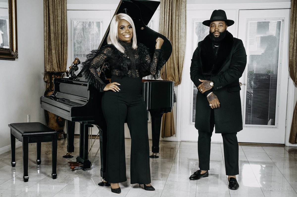 LightDreamPros's tweet image. All 2021

#fashionnova #expressmen #kennethcole #BlackLove