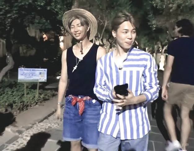 Jimin being the biggest natural flirt - a much needed thread :