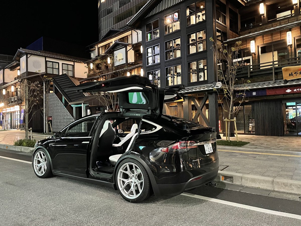 STUDIOALON_HAMA's tweet photo. Night Drive. Model X
#jem #japanevmeetup #weloveev #welveev #japanevmeetup #jem #tesla #models #model3 #modelx #modely #teslaownersmeet #愉しさ伝える #正しく伝える #teslamotersjp #ev好きな人と繋がりたい #TESLA好きな人と繋がりたい #elonmusk #leaf https://t.co/SFSyabi7dO