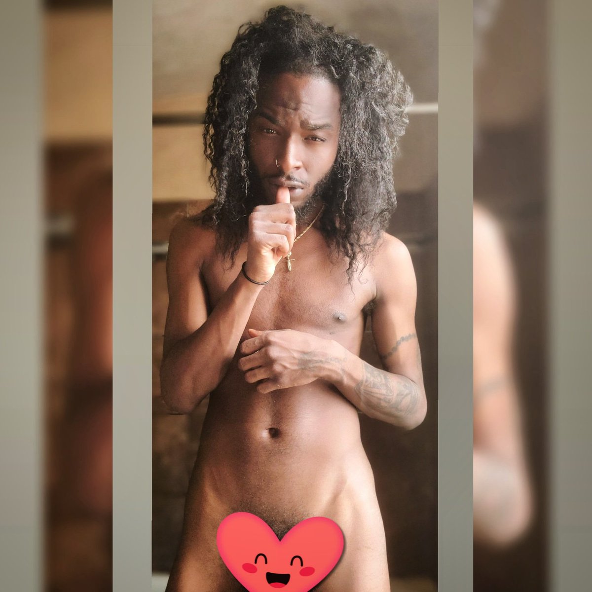 Kingpiinn's tweet photo. If you in love with yo body then take off yo clothes @theestallion #WorkThat #NaturalHair #Brownskin #morning #GoodMorningTwitterWorld https://t.co/apQaVaZb2y