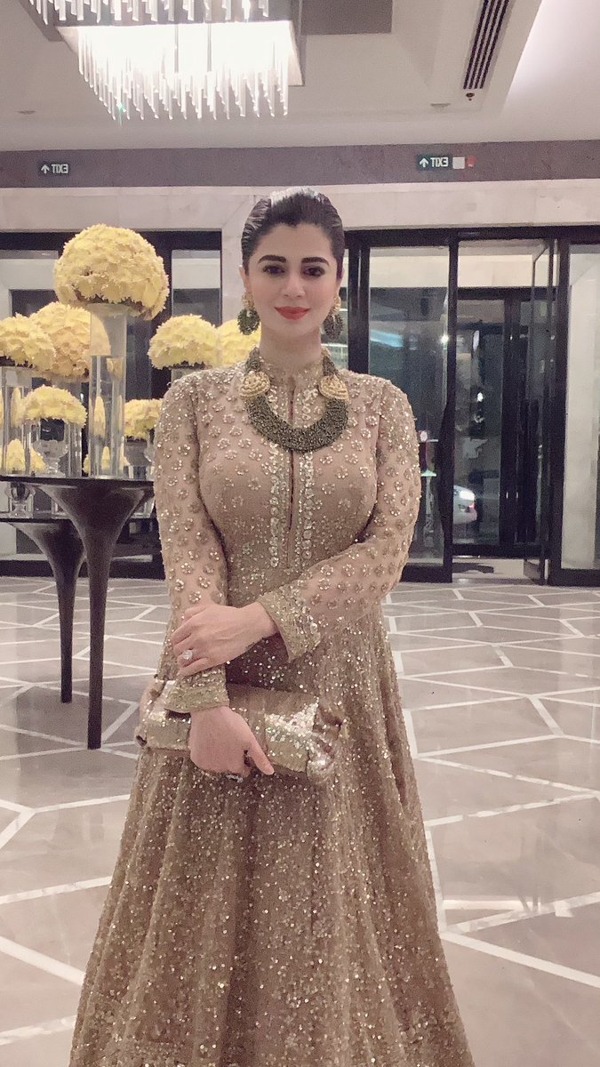 kainaatarora's tweet photo. About Last Night !!
#Appearance #Kainaatarora #WorkFiles https://t.co/9oIaJjARS6