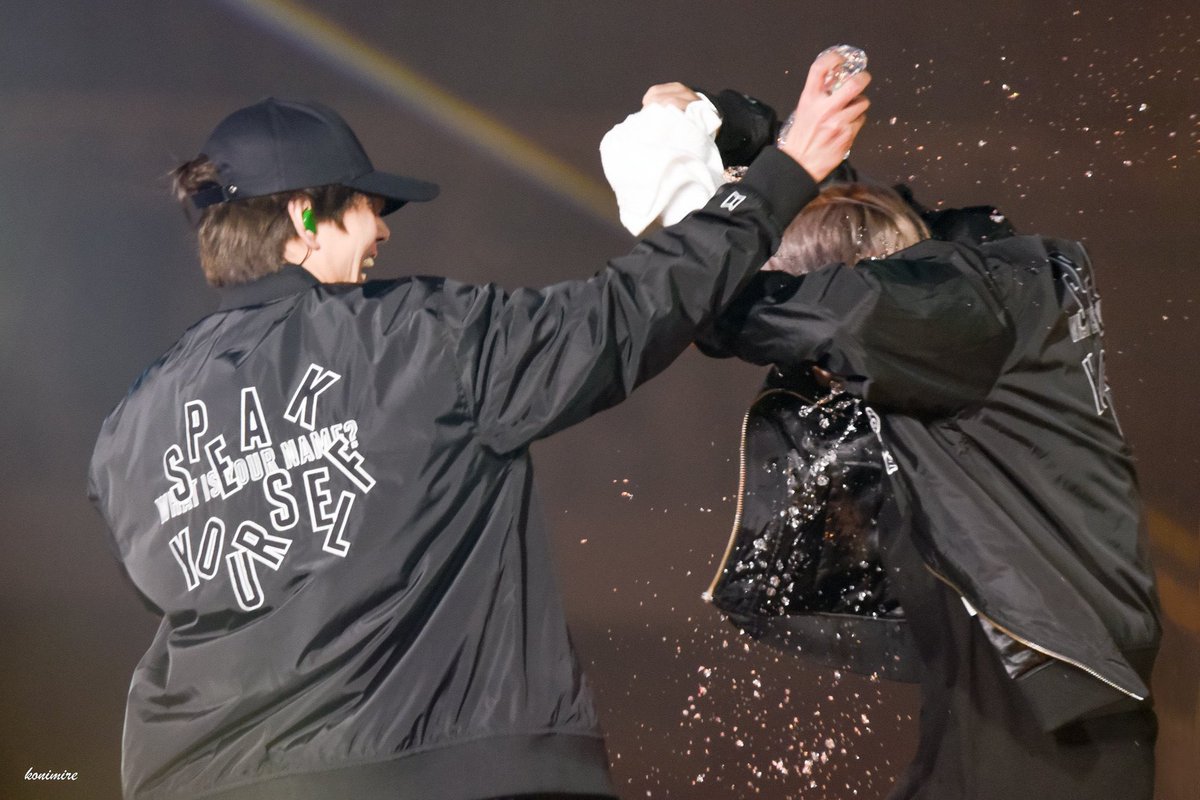 im so happy when i see their smile 