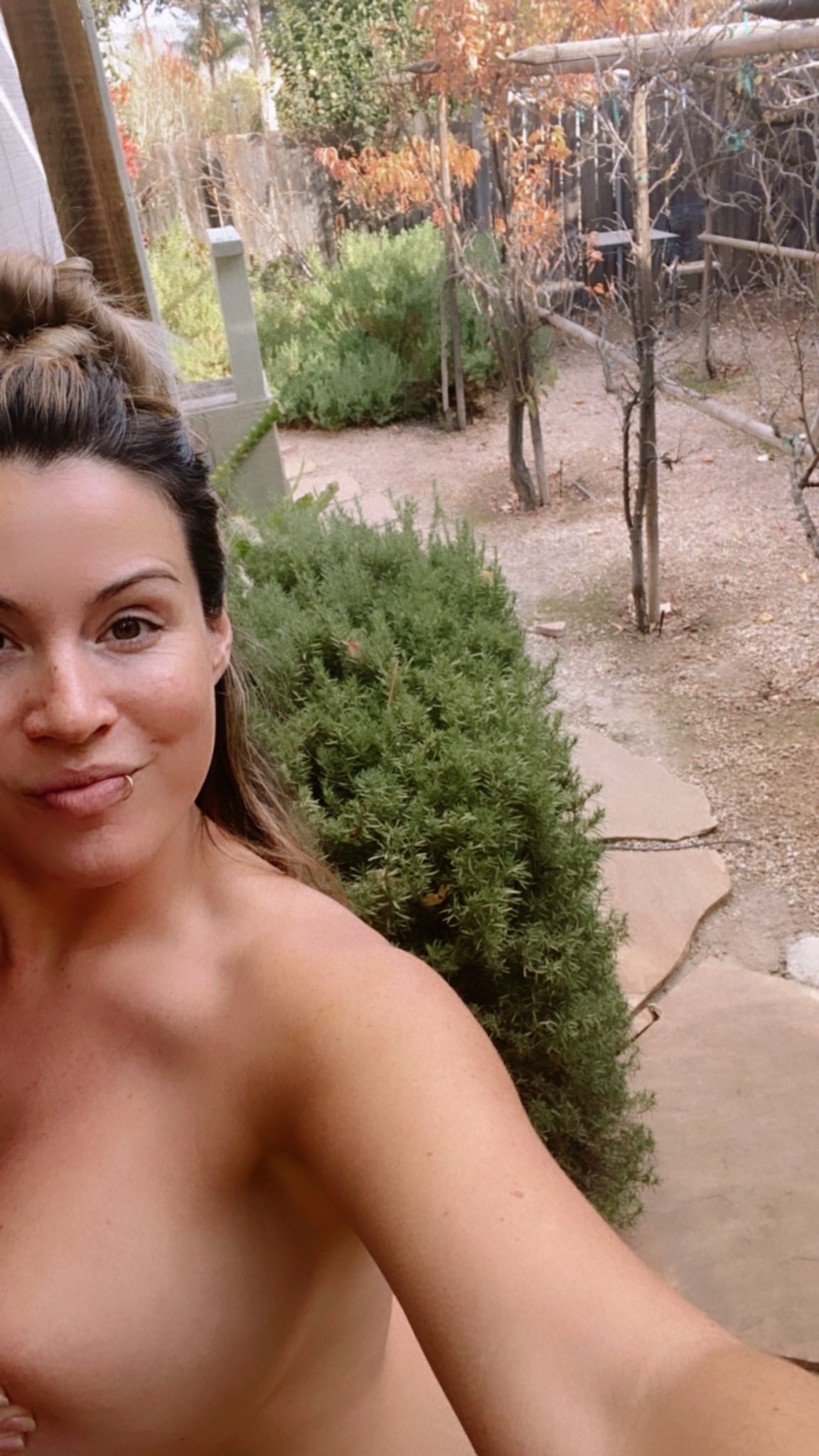 Winter is coming! t.coBkWmTiC2D6 