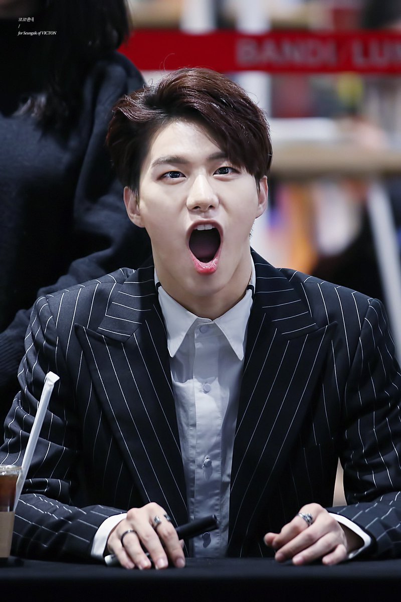 오늘 강호통 (강호동x) 1주년이구나..