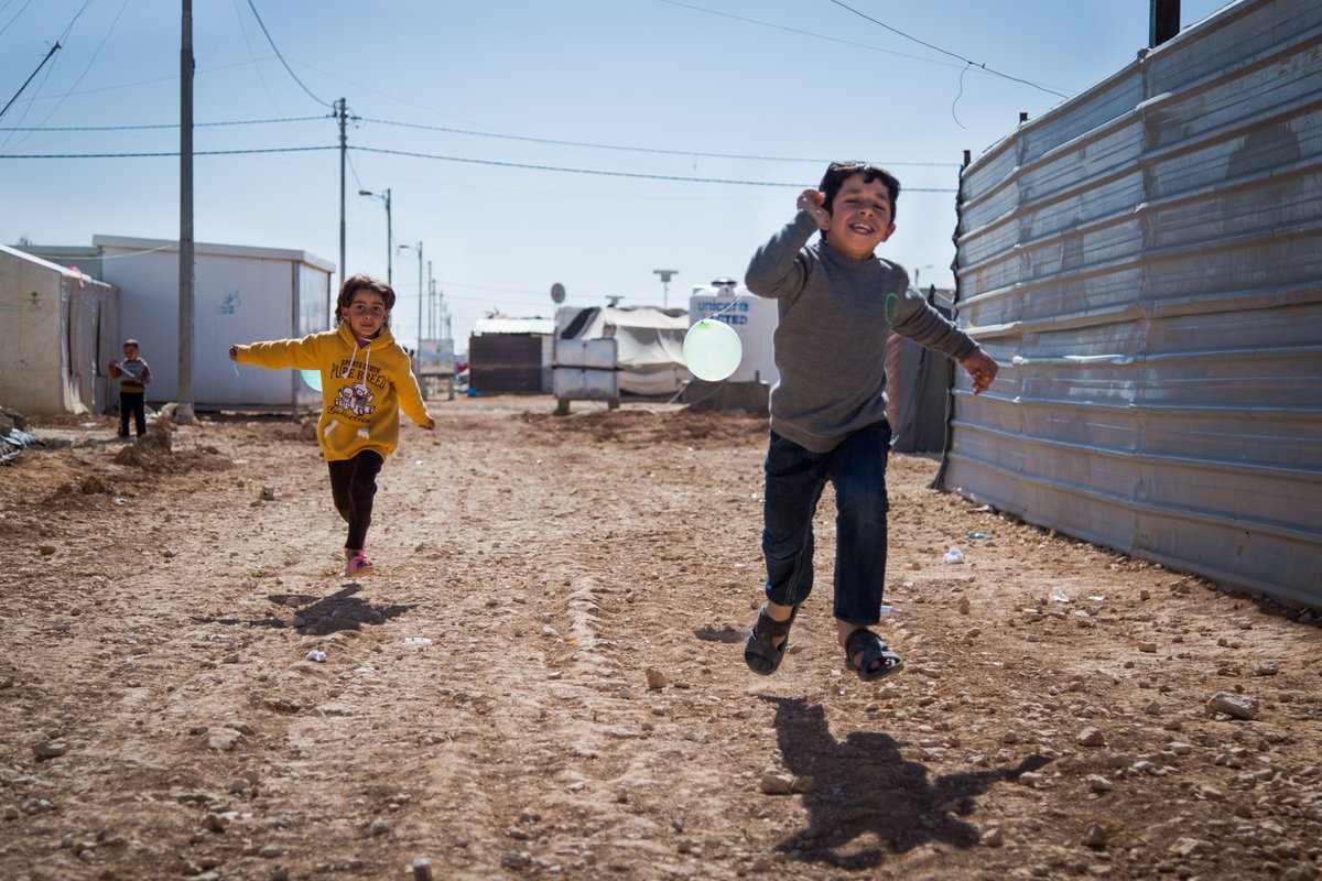 refugeepathways's tweet photo. Happy Monday! For the latest refugee and complementary resettlement news, subscribe to our monthly newsletter here: https://t.co/CcPZ5hjDDS.
#RefugeePathways https://t.co/y1REYbjBW0