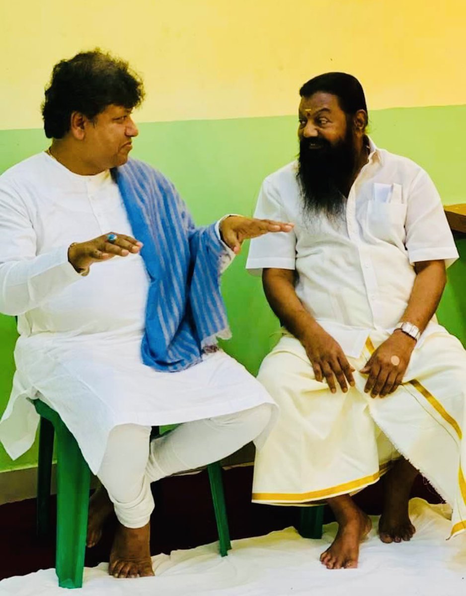 SubhankarTabla's tweet photo. Memory full of rhythm ...SwarSamratfestival 2019 https://t.co/1PJgJol8Bv