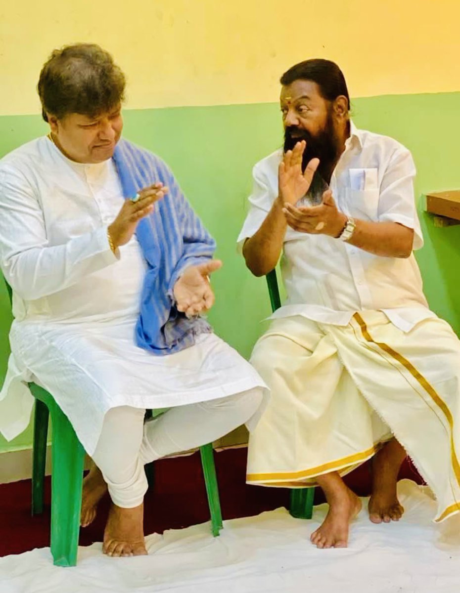 SubhankarTabla's tweet photo. Memory full of rhythm ...SwarSamratfestival 2019 https://t.co/1PJgJol8Bv