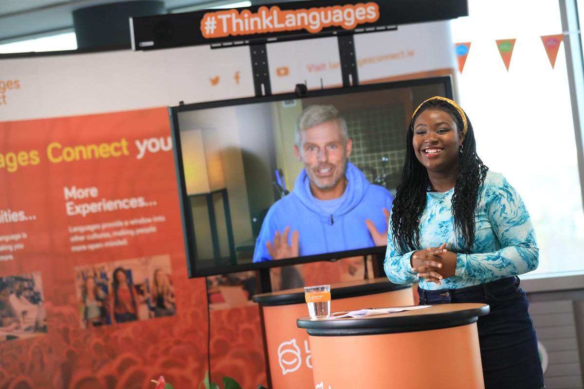 EP_Interpreters's tweet photo. Hello 🇮🇪 friends!
This year, our interpreters can't meet you in person at the #Dublin #ThinkLanguages event, but we are happy to see 70+ schools participating virtually.
Learning a foreign language is a lifelong journey full of thrilling twists and turns! https://t.co/2eiU9jHadH https://t.co/uSbt6JcHv3