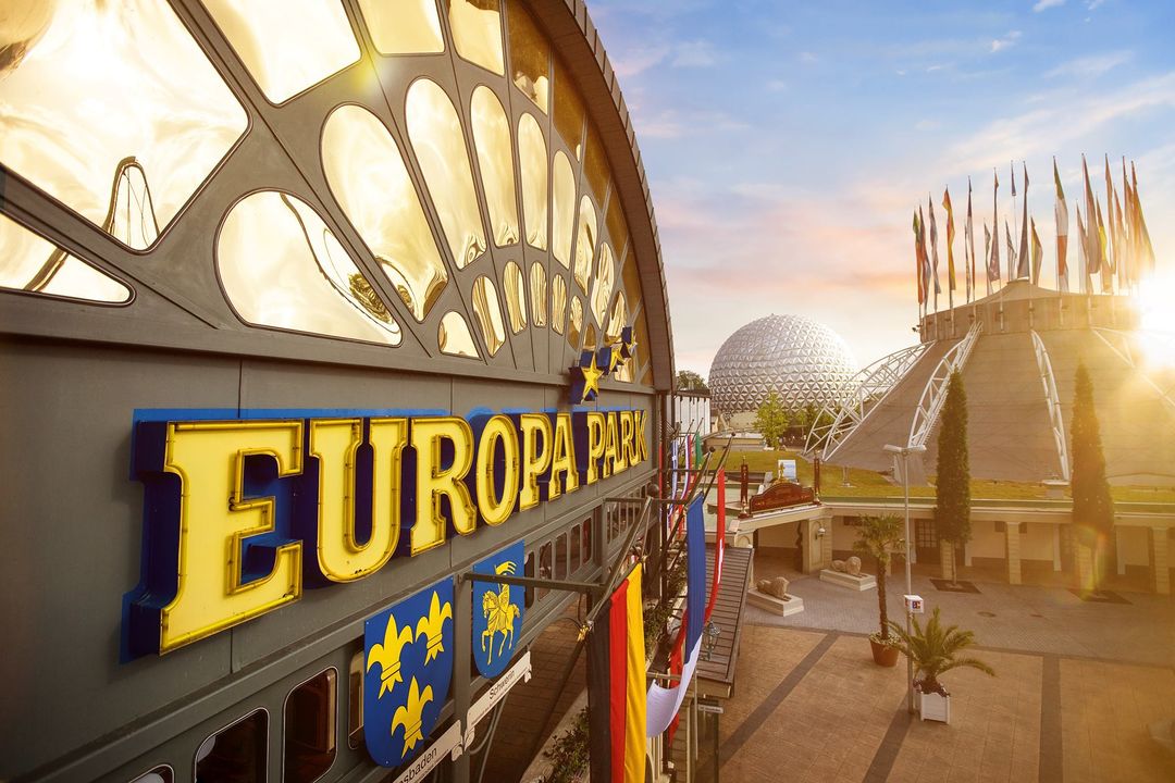 EuropaParkUK's tweet photo. You have decided - #EuropaPark is #Germany's best #themepark! 

We're proud to have won four Parkscout Audience #Awards, including one for #PiratesInBatavia. A huge thank you to all of our incredible fans! 🏆 https://t.co/cDY9d7hjgL