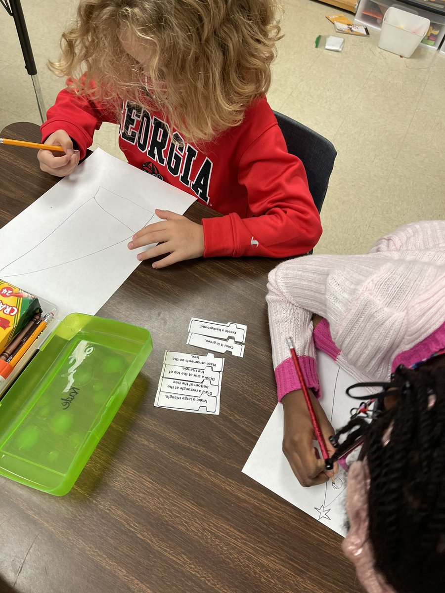 techyteacher25's tweet image. We are focusing on “what” code is and “how” to follow a code! Our 2nd activity is following code to make a tree! Also my third holiday head piece for our competition! #CobbInTech #cobbstem #cobbscience @FordEScobb @CobbInTech @cobbscience @STEMcobb